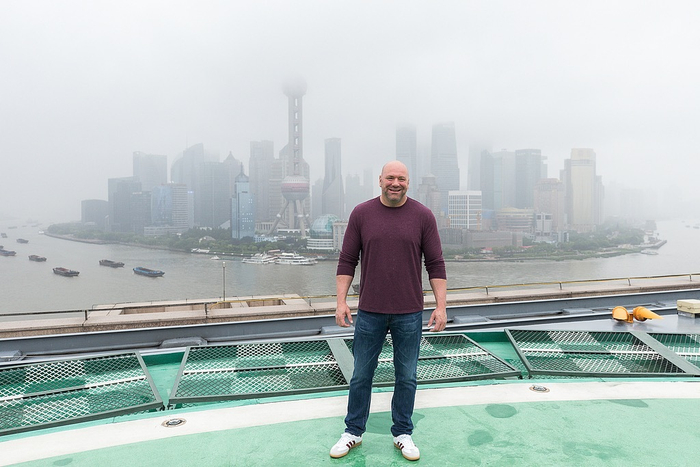 开云体育下载部门-“拳”力撬动！UFC如何成为澳门“体育之城”的新引擎|格斗|娱乐|UFC格斗之夜|MMA|石铭_新浪体育_新浪新闻